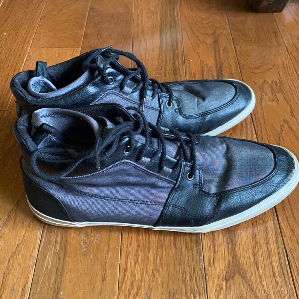 Size 9 Aldo shoes